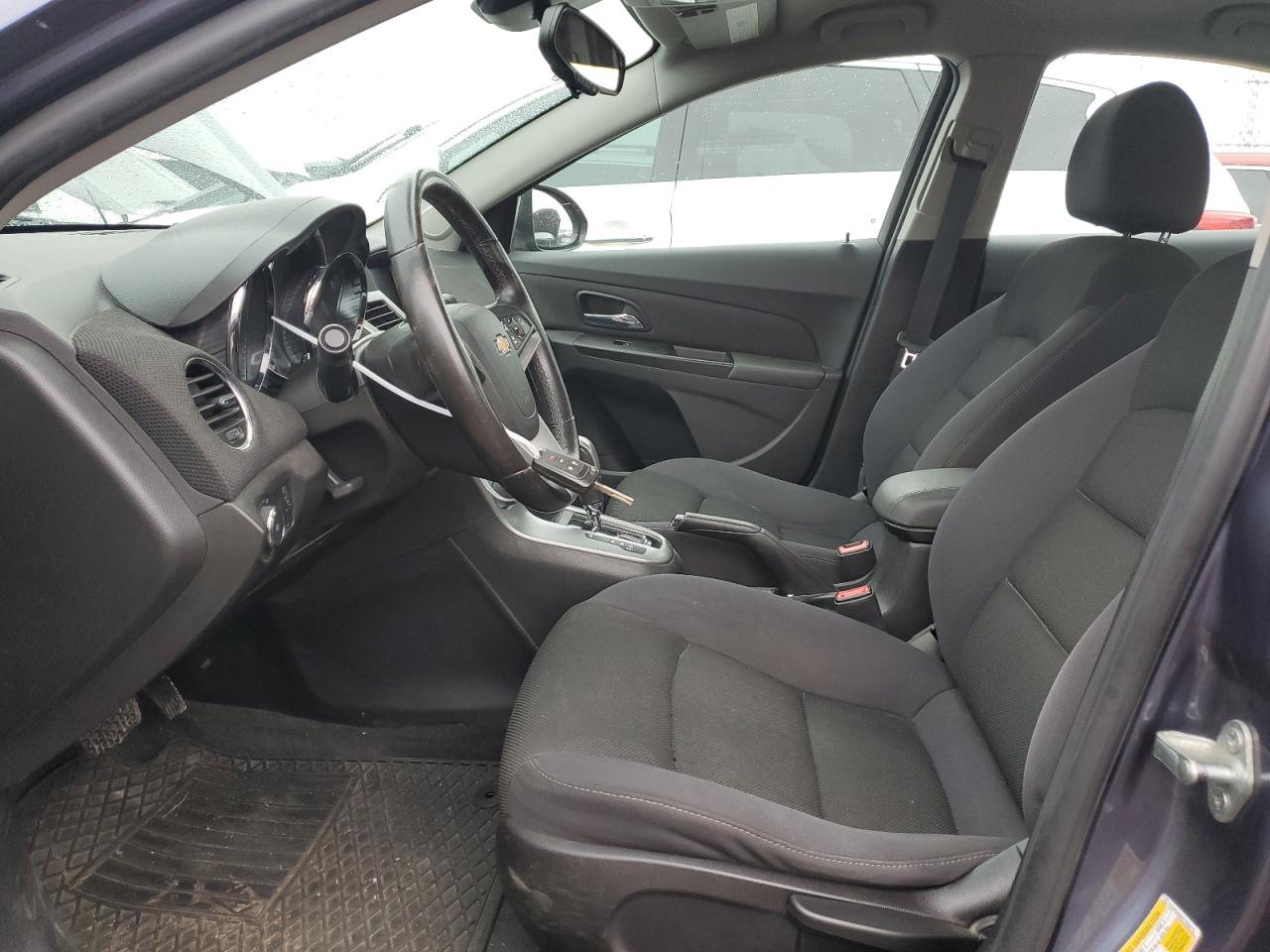 2014 Chevrolet Cruze VIN 1G1PC5SBXE7350115 Copart auction photo, front end / minor dent/scratches damage thumbnail 7