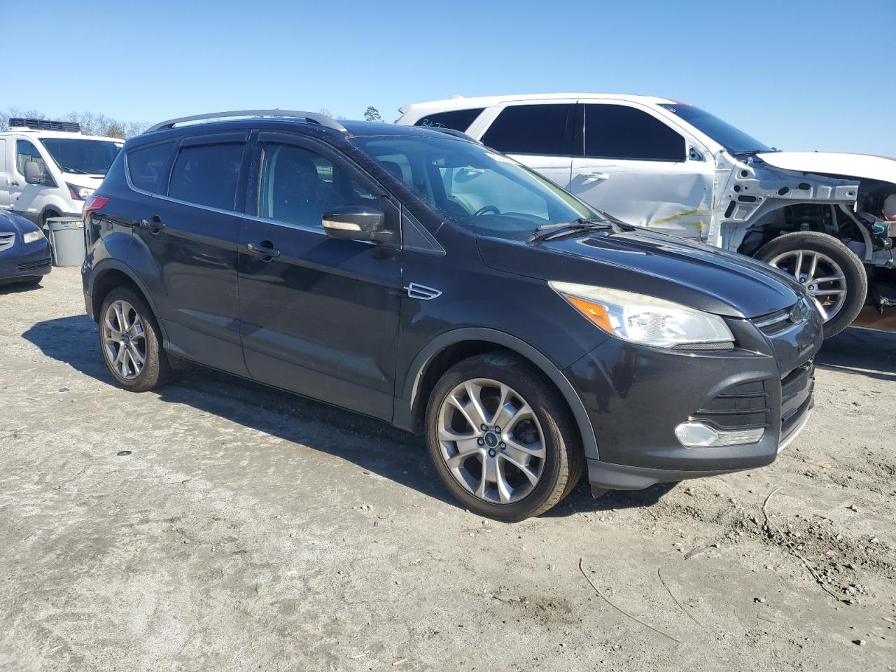 2014 Ford Escape VIN 1FMCU9J9XEUC86597 Copart auction photo, front end damage thumbnail 4