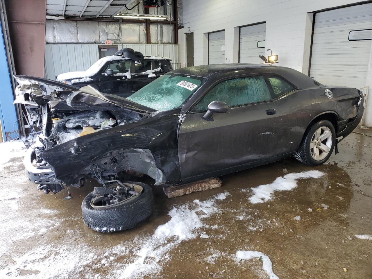 2014 Dodge Challenger VIN 2C3CDYAG3EH204035