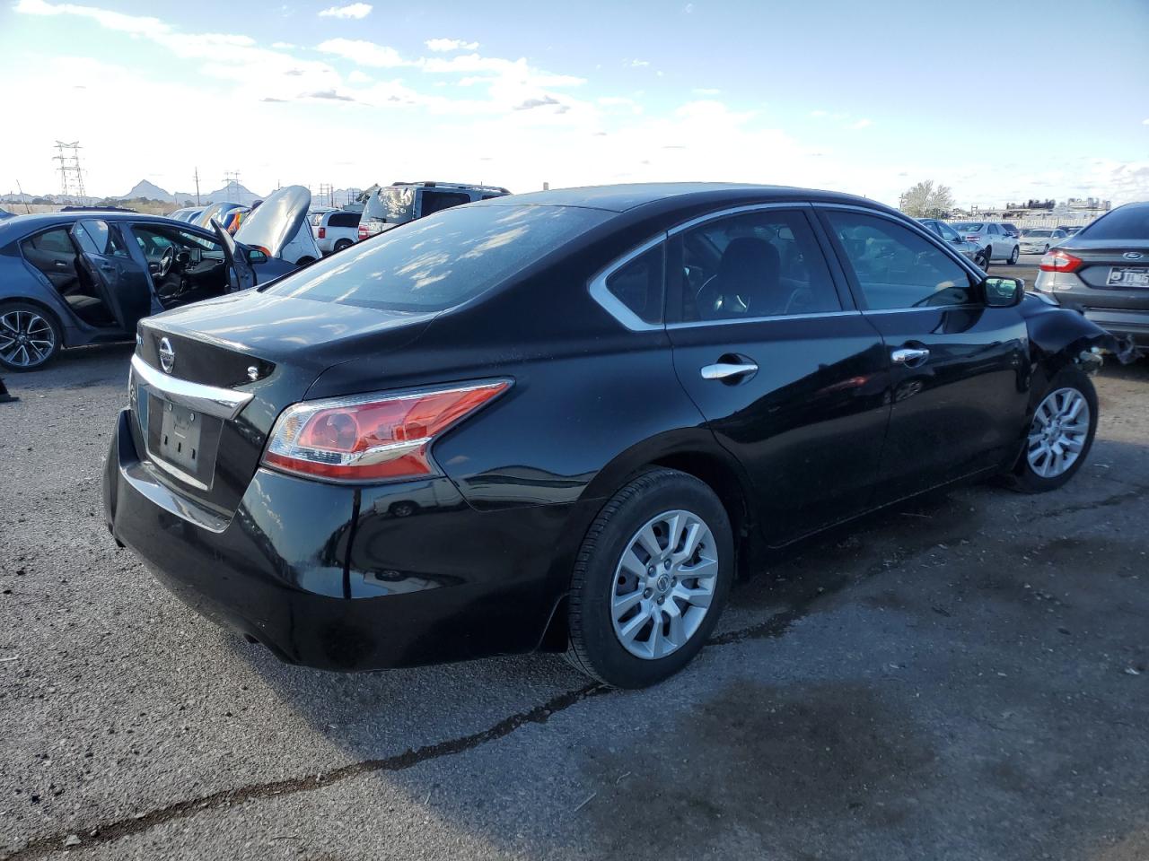 2015 Nissan Altima VIN 1N4AL3AP7FN916801 Copart auction photo, all over / undercarriage damage thumbnail 3