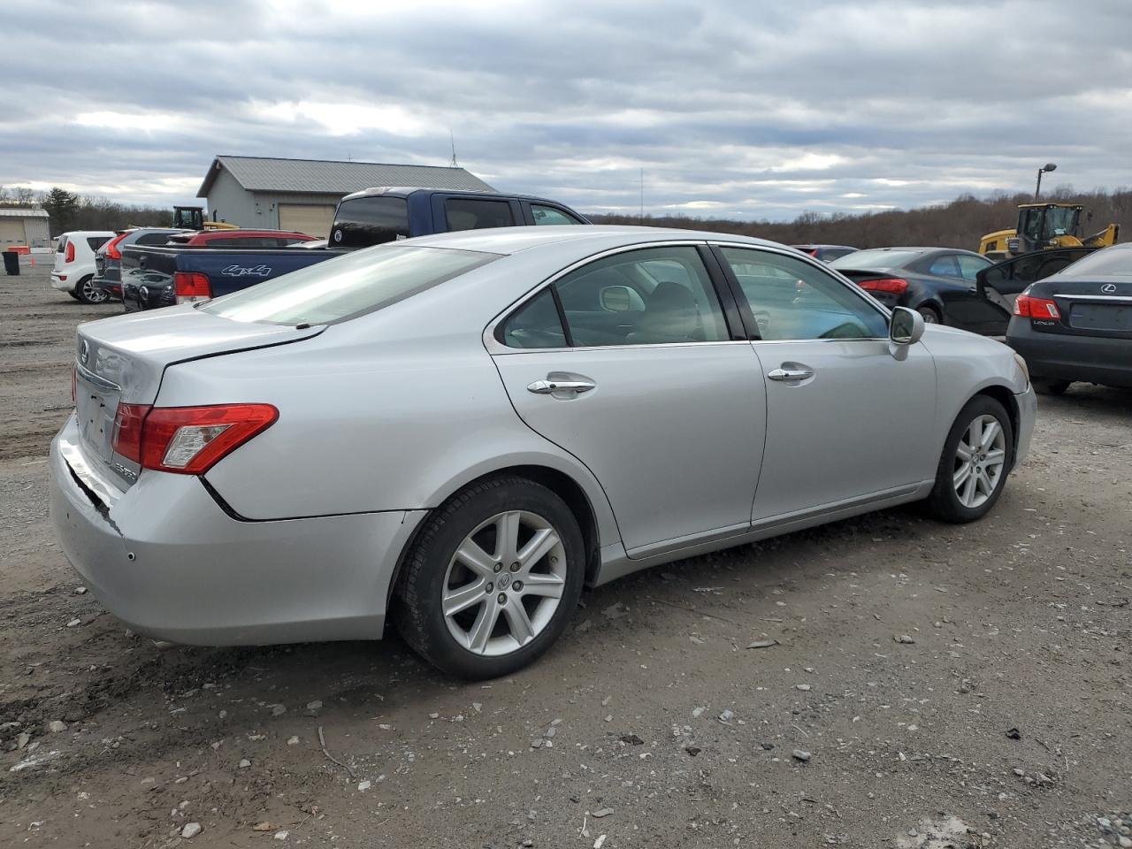 2007 Lexus ES VIN JTHBJ46G372049014 Copart auction photo, rear end damage thumbnail 3