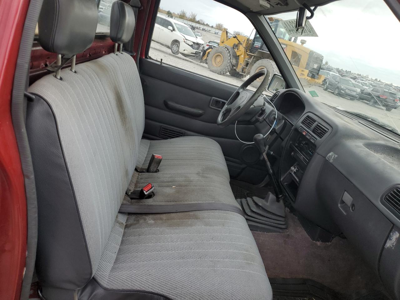 1994 Nissan Navara (Frontier) VIN 1N6SD11S6RC380702 Copart auction photo, front end / side damage thumbnail 10