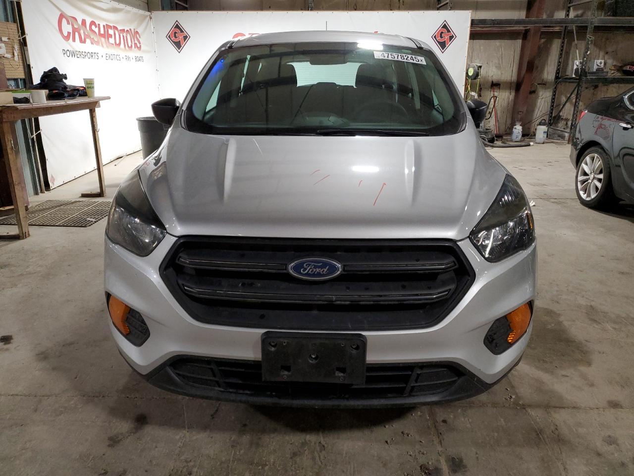 2018 Ford Escape VIN 1FMCU0F7XJUA18307 Copart auction photo, side / minor dent/scratches damage thumbnail 5