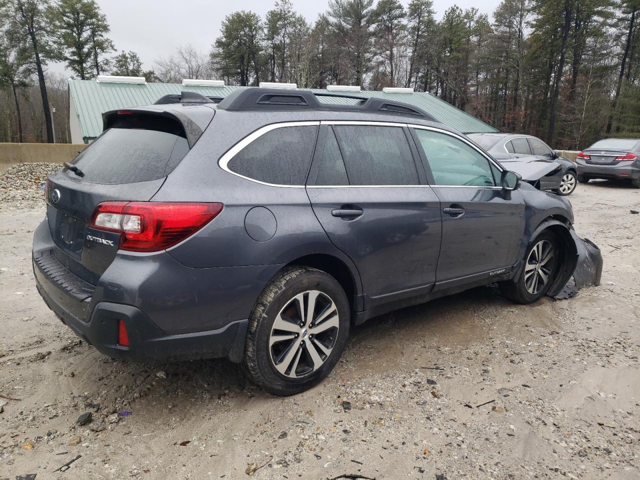 2018 Subaru Outback VIN 4S4BSANC9J3313930 Copart auction photo, front end / undercarriage damage thumbnail 3