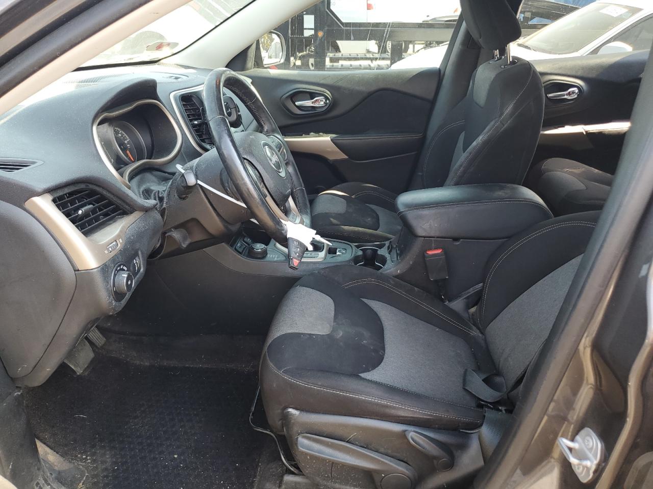 2018 Jeep Grand Cherokee VIN 1C4PJMCB3JD589622 Copart auction photo, rear end damage thumbnail 7