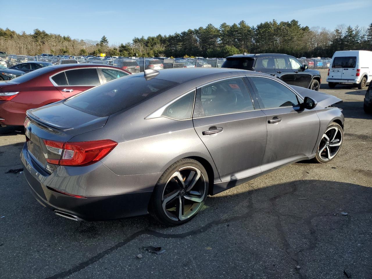 2018 Honda Accord VIN 1HGCV2F31JA047515 Copart auction photo, front end / side damage thumbnail 3