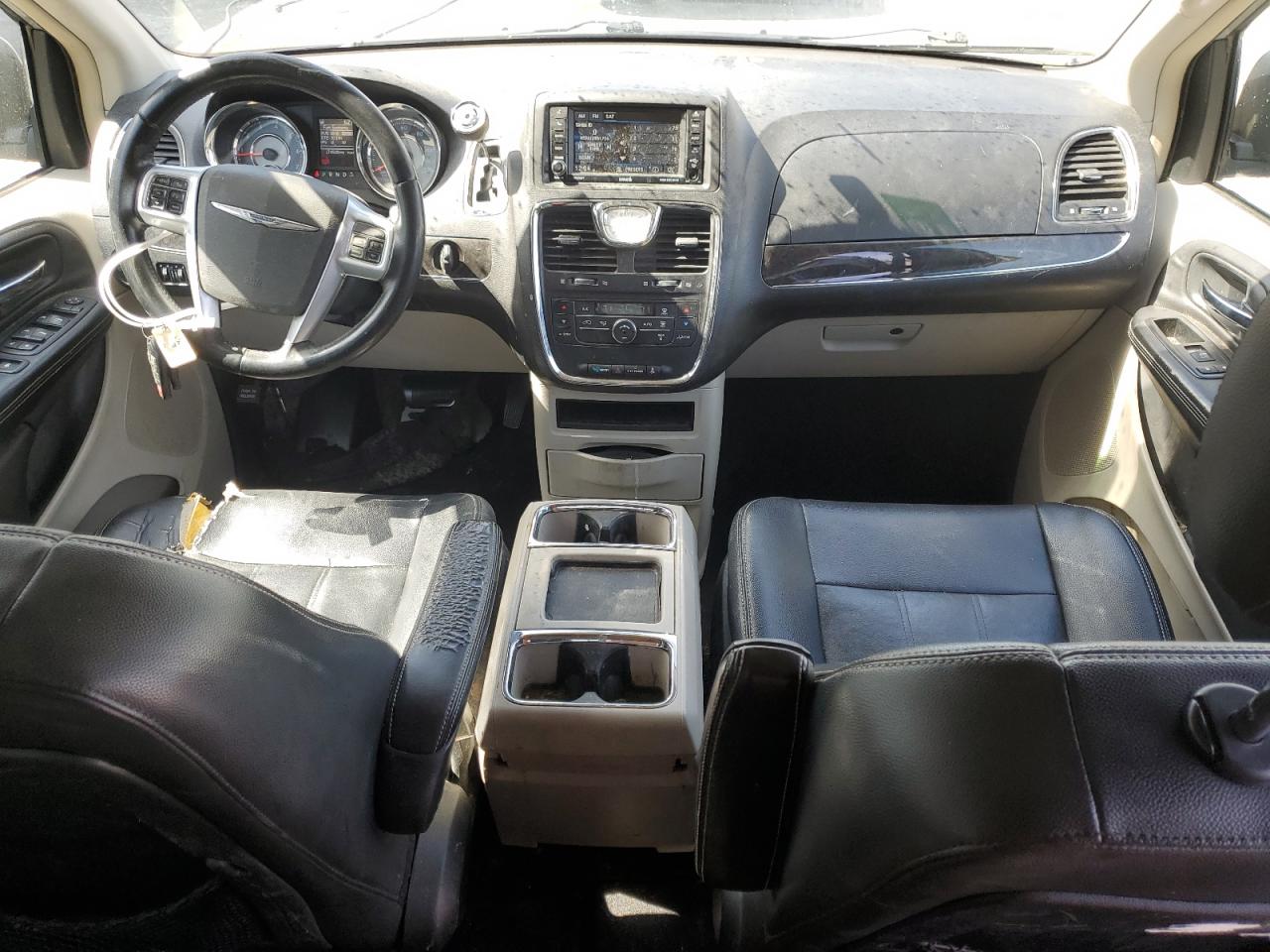 2013 Chrysler Town & Country VIN 2C4RC1BG5DR821931 Copart auction photo, rear end damage thumbnail 8