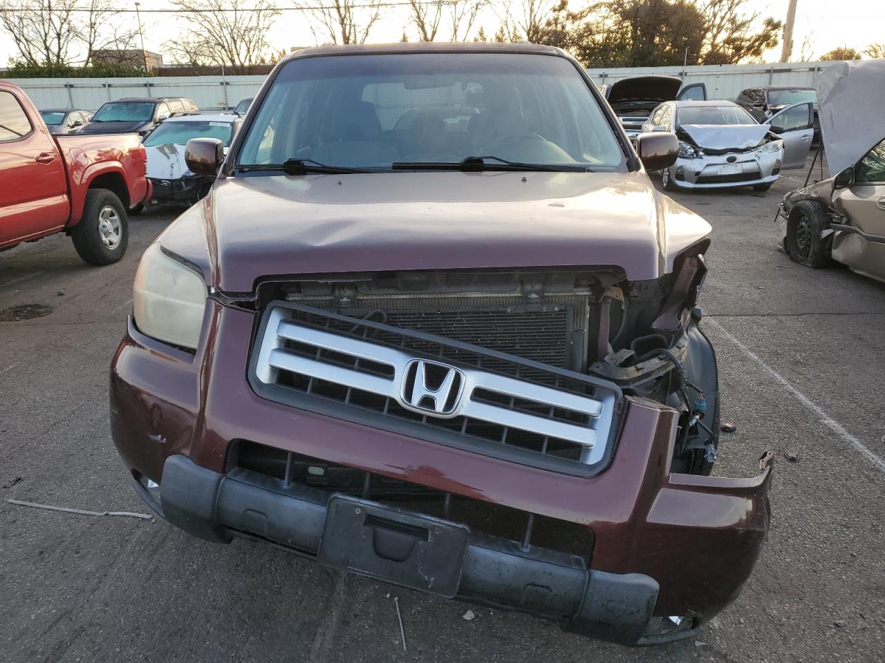 2008 Honda Pilot VIN 5FNYF183X8B048947 Copart auction photo, front end damage thumbnail 5