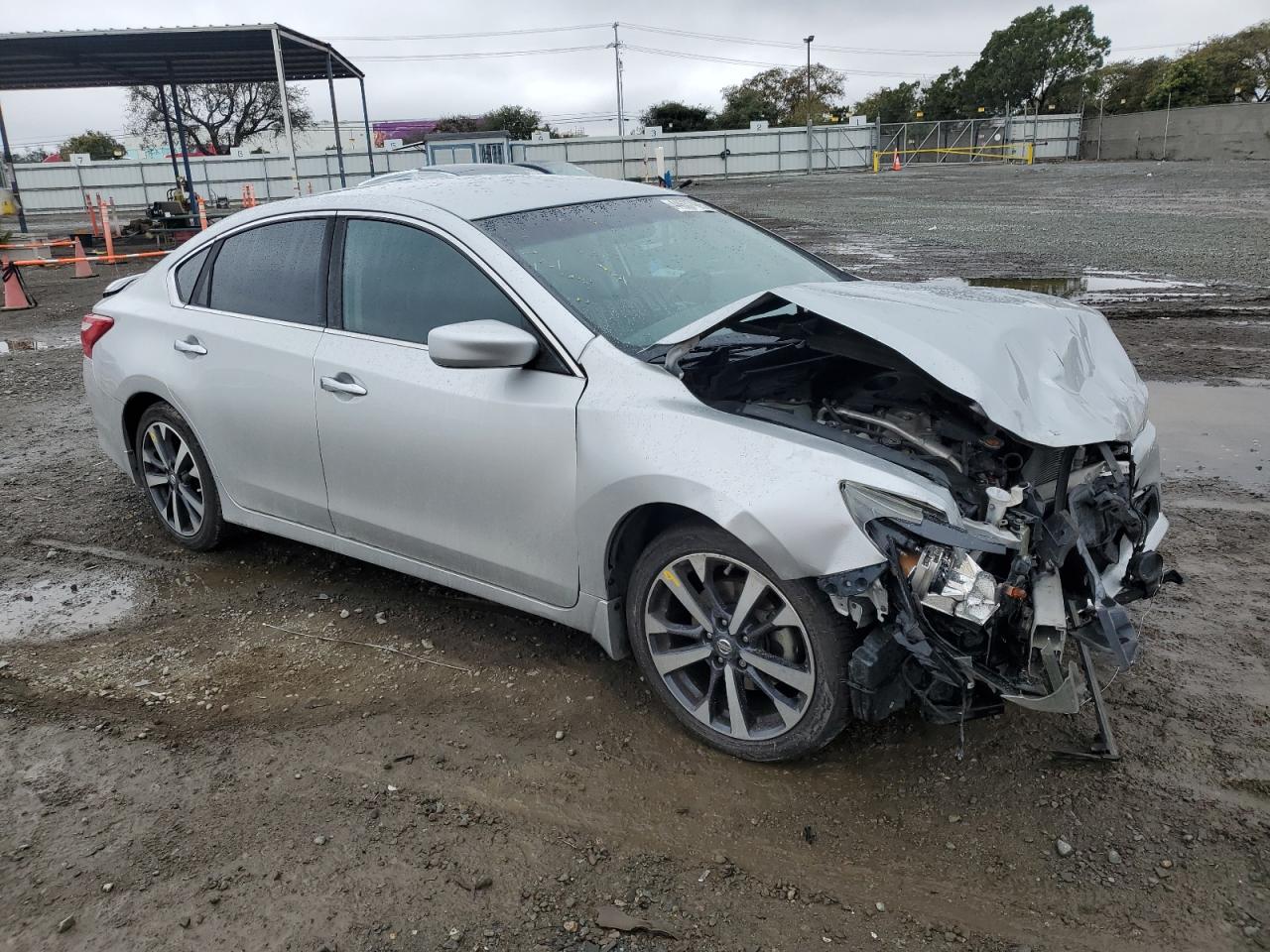 2016 Nissan Altima VIN 1N4AL3AP1GN381384 Copart auction photo, front end / side damage thumbnail 4