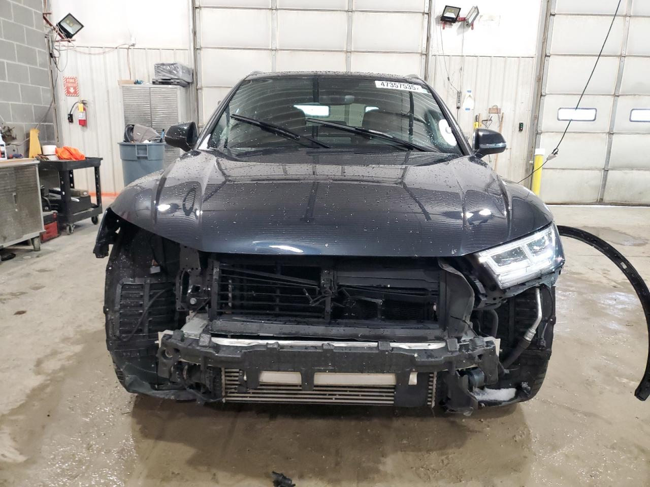 2018 Audi Q5 VIN WA1BNAFY9J2121140 Copart auction photo, front end damage thumbnail 5