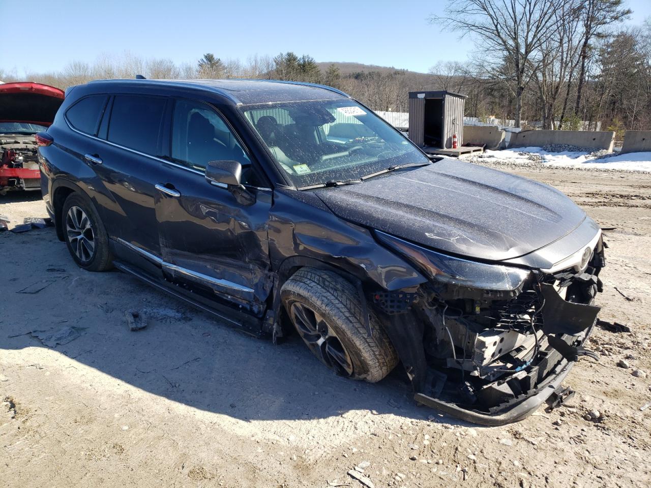 2021 Toyota Highlander VIN 5TDGZRBHXMS098579 Copart auction photo, front end / side damage thumbnail 4