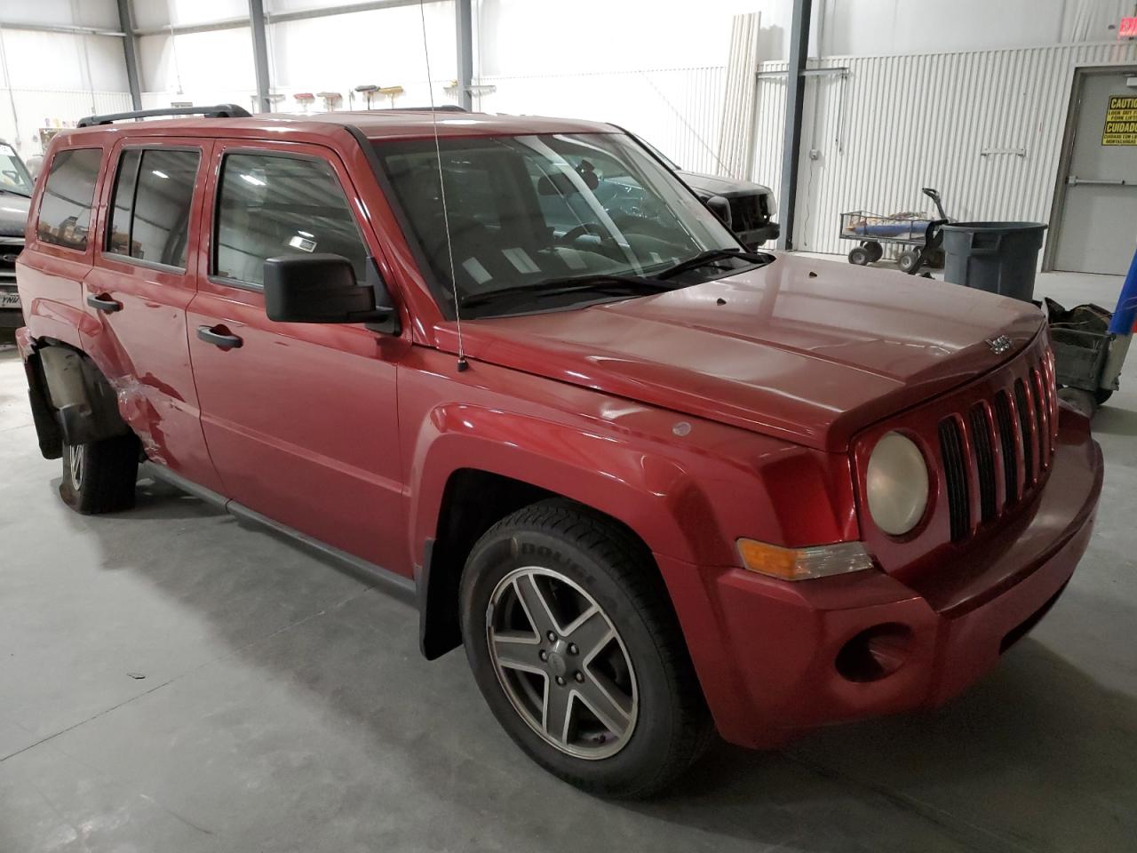 2009 Jeep Liberty (Patriot) VIN 1J4FT28B19D146880 Copart auction photo, side / rear end damage thumbnail 4