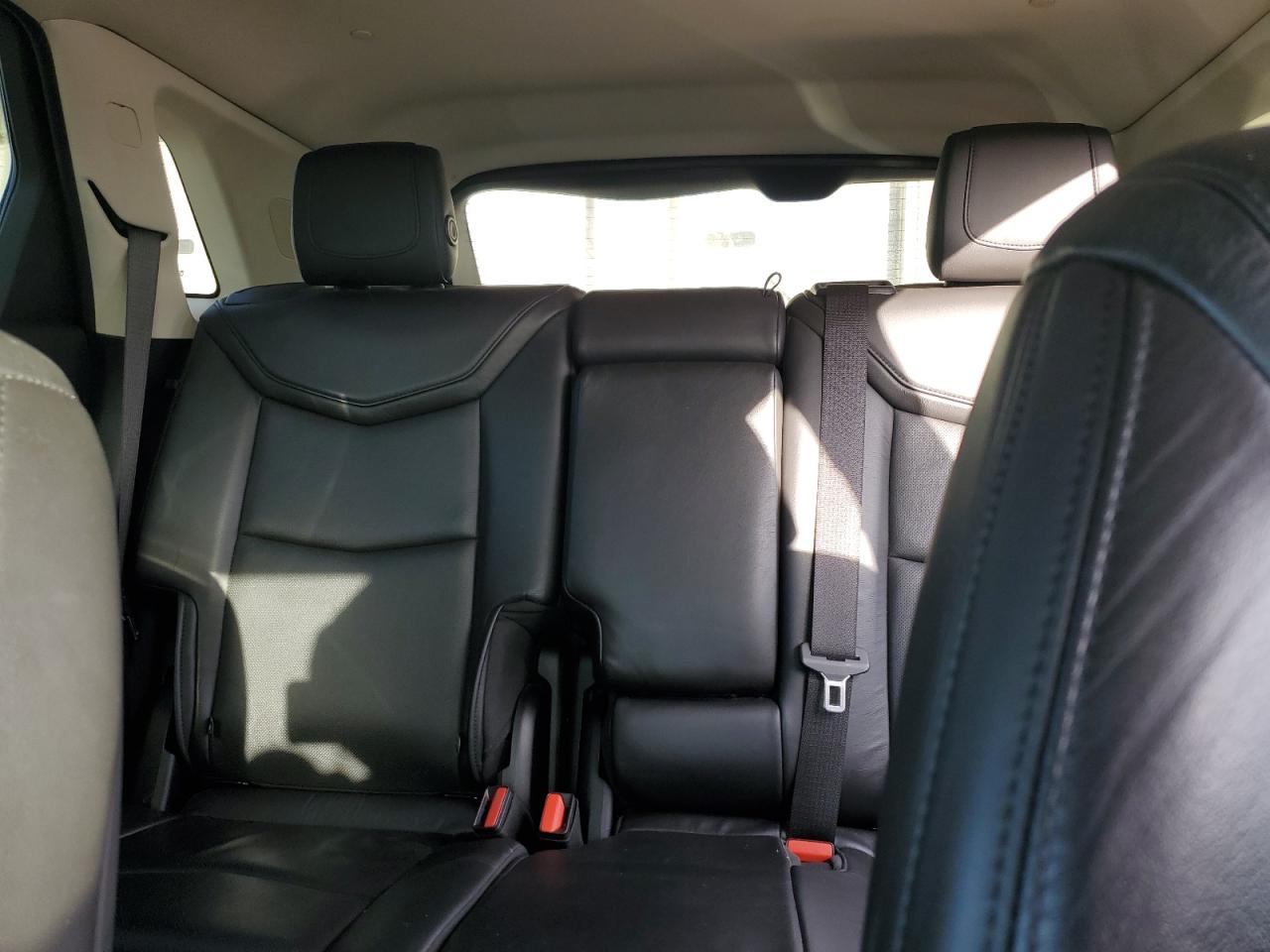 2019 Cadillac XT5 VIN 1GYKNDRS4KZ206002 Copart auction photo, front end damage thumbnail 10
