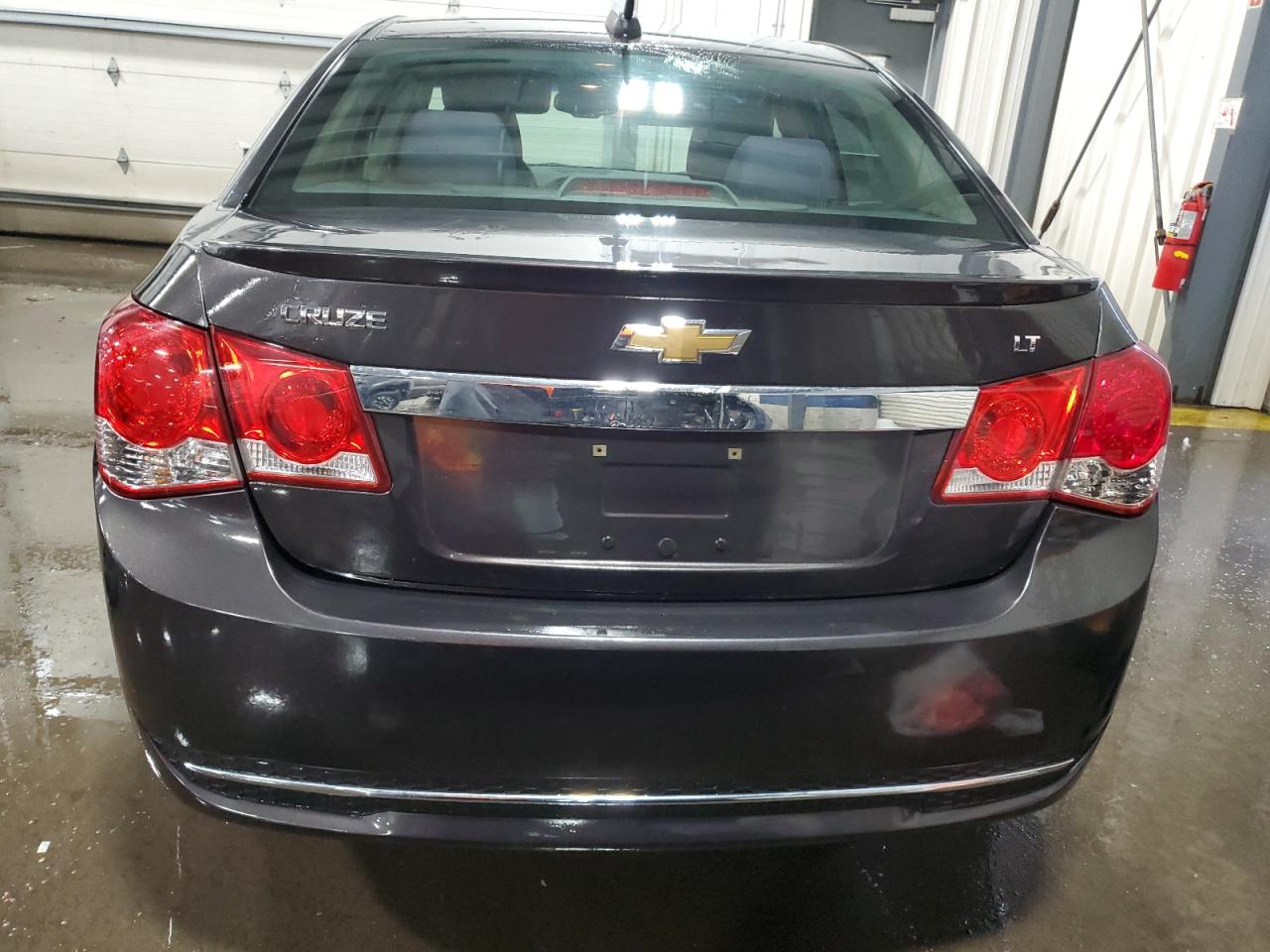 2015 Chevrolet Cruze VIN 1G1PC5SBXF7134511 Copart auction photo, front end / side damage thumbnail 6