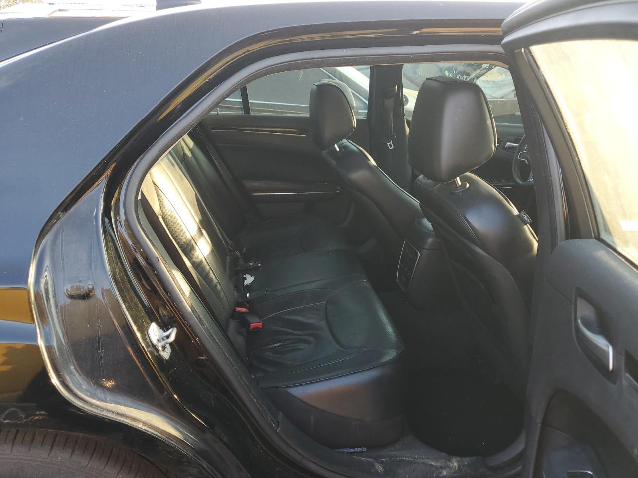 2016 Chrysler 300 VIN 2C3CCAEG1GH348478 Copart auction photo, rear end damage thumbnail 10