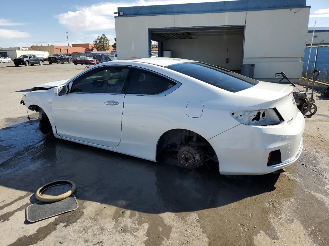 2013 Honda Accord VIN 1HGCT1B88DA008605 Copart auction photo, front end / stripped damage thumbnail 2