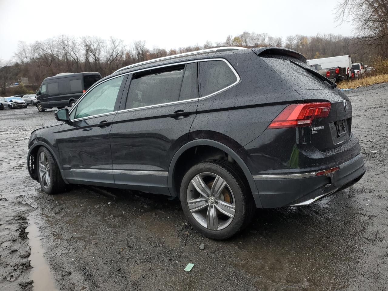 2021 Volkswagen Tiguan VIN 3VV2B7AX5MM002564 Copart auction photo, front end / undercarriage damage thumbnail 2