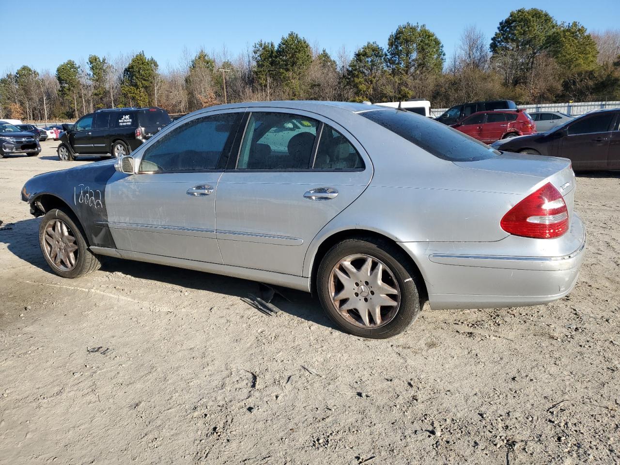 2006 Mercedes-Benz E-klasse VIN WDBUF83J06X200572 Copart auction photo, water/flood / front end damage thumbnail 2