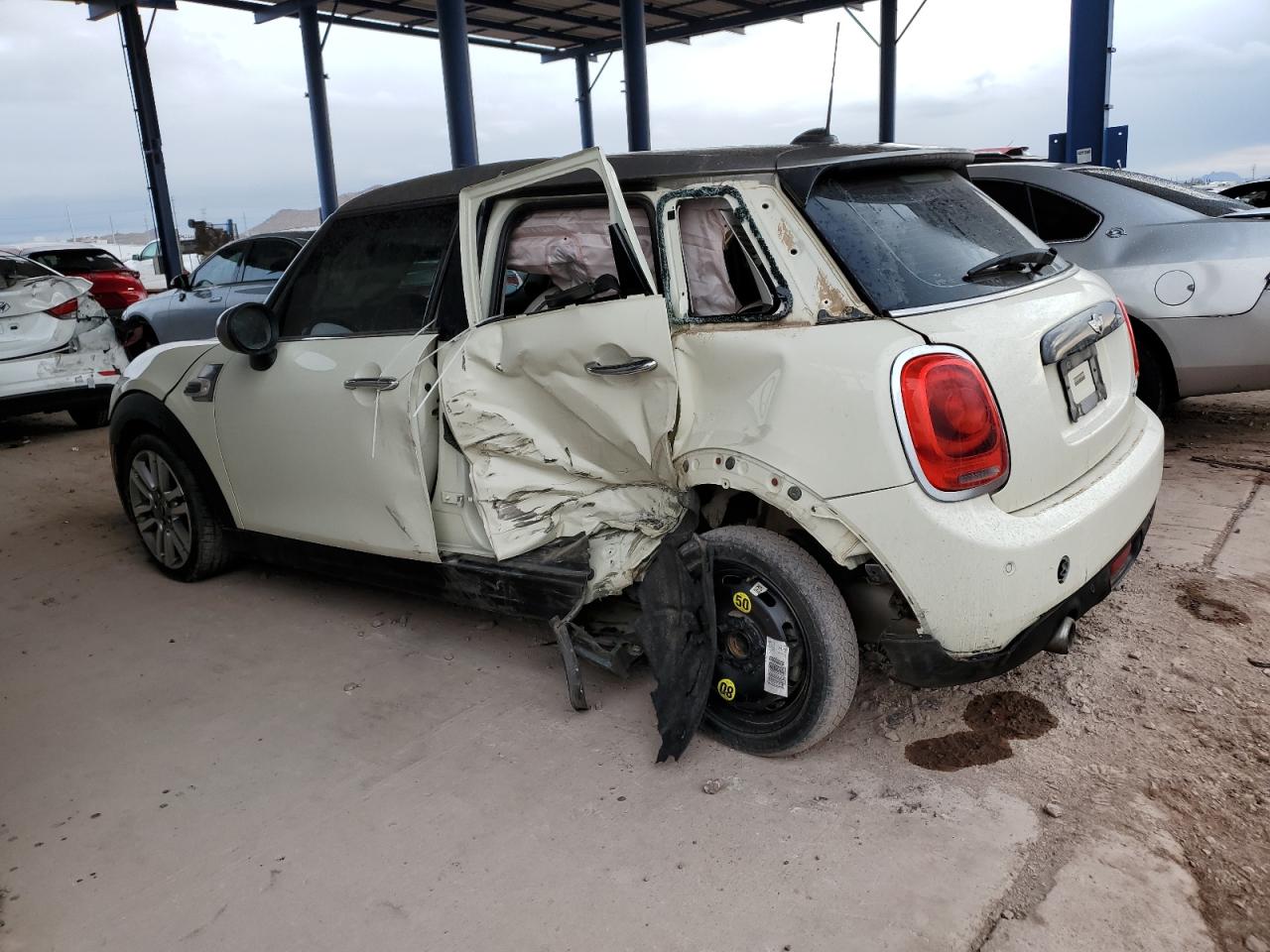 2017 MINI Cooper VIN WMWXU1C54H2E17895 Copart auction photo, side / rear end damage thumbnail 2