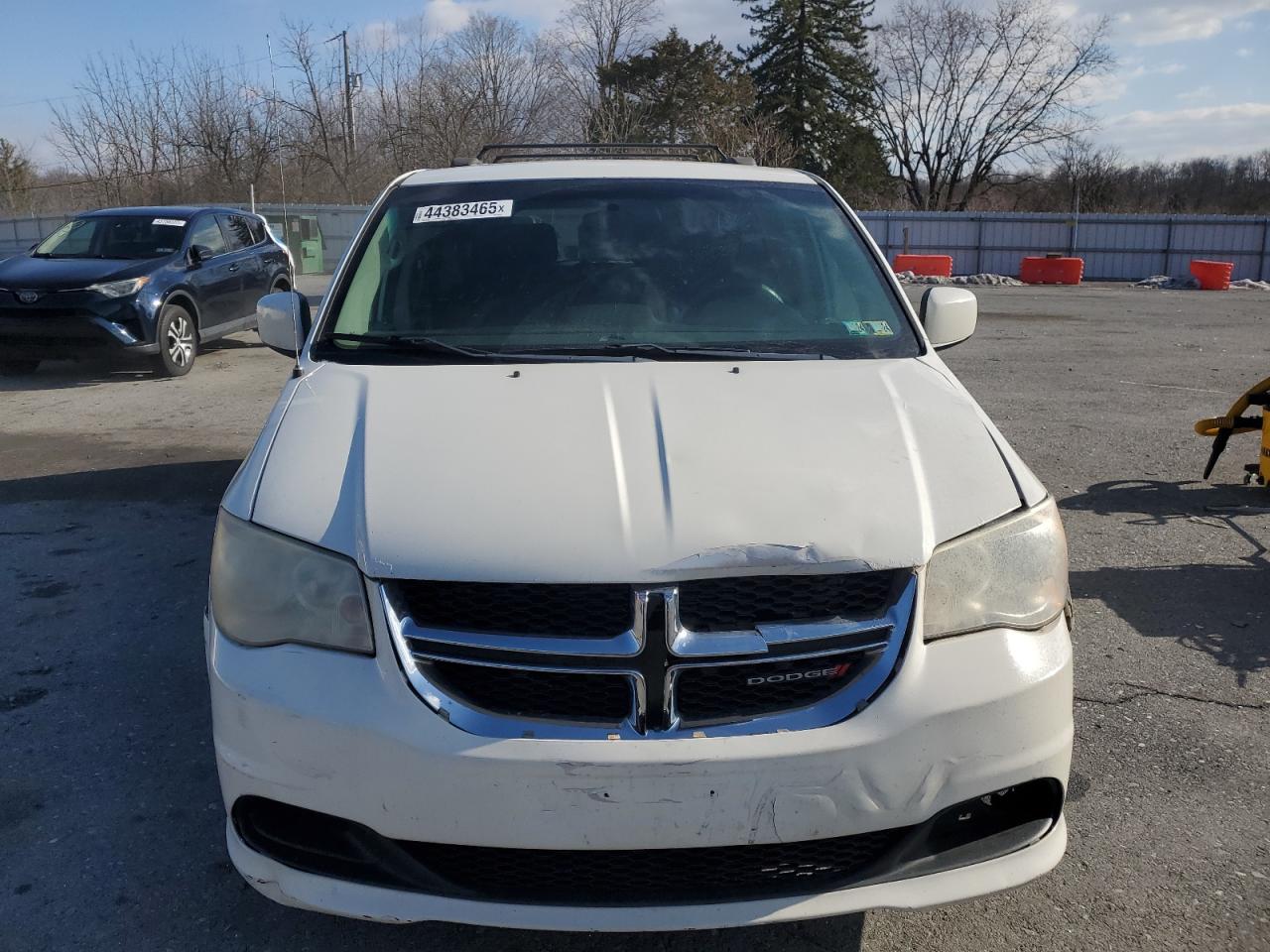 2012 Dodge Caravan VIN 2C4RDGCG3CR318153 Copart auction photo, front end damage thumbnail 5