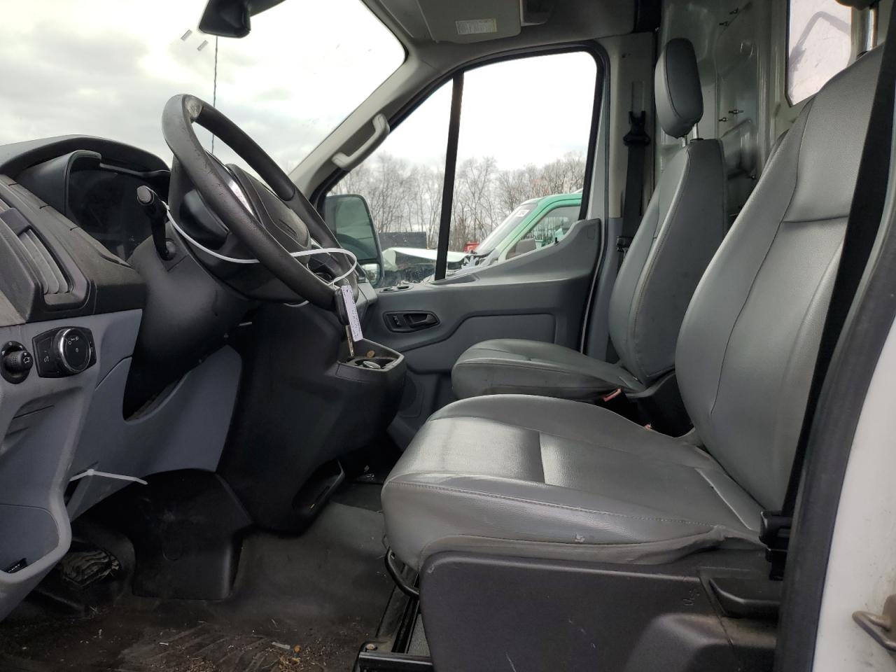 2018 Ford Transit VIN 1FTYR2CG9JKA67120 Copart auction photo, front end damage thumbnail 7