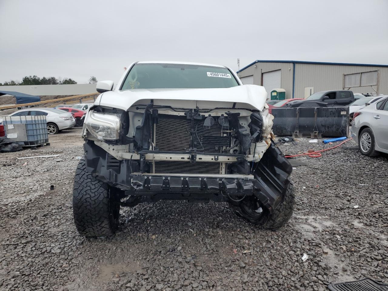 2017 Toyota Tacoma VIN 3TMCZ5AN8HM096009 Copart auction photo, front end damage thumbnail 5