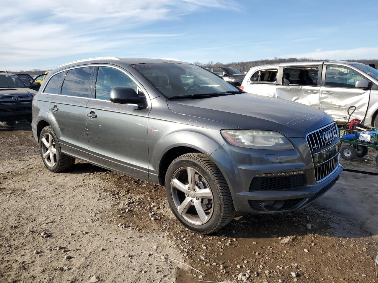 2013 Audi Q7 VIN WA1DGAFE3DD009869 Copart auction photo, all over damage thumbnail 4