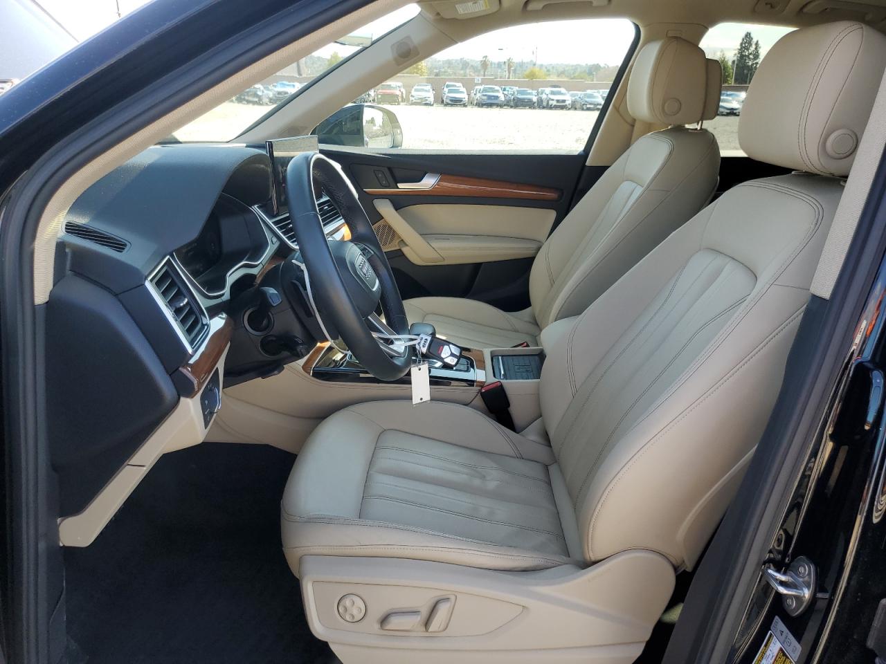 2021 Audi Q5 VIN WA1BAAFY1M2134979 Copart auction photo, front end damage thumbnail 7