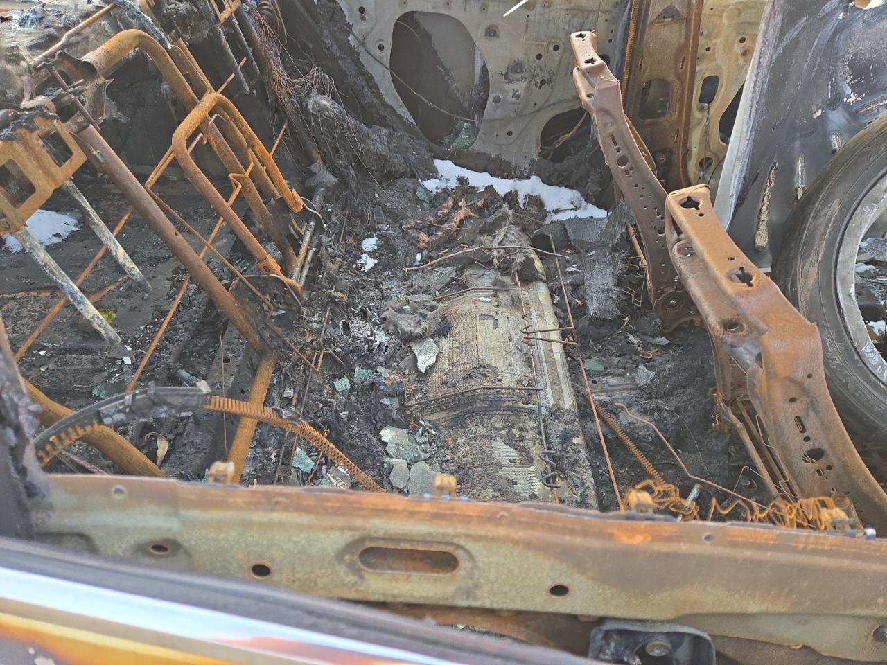 2021 Chevrolet Malibu VIN 1G1ZD5ST1MF076905 Copart auction photo, burn / missing/altered vin damage thumbnail 10