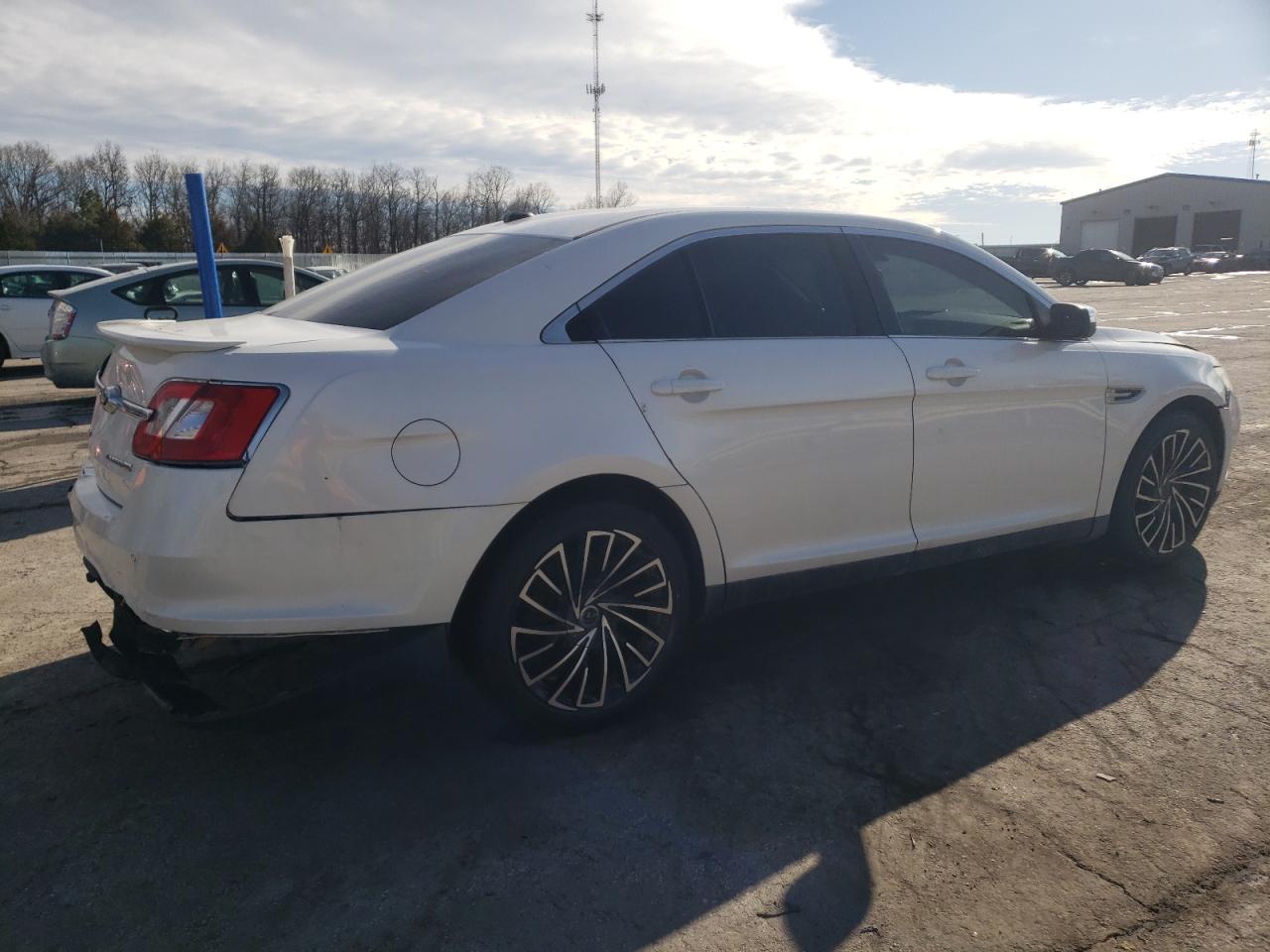 2011 Ford Taurus VIN 1FAHP2JW5BG140882 Copart auction photo, rear end / front end damage thumbnail 3