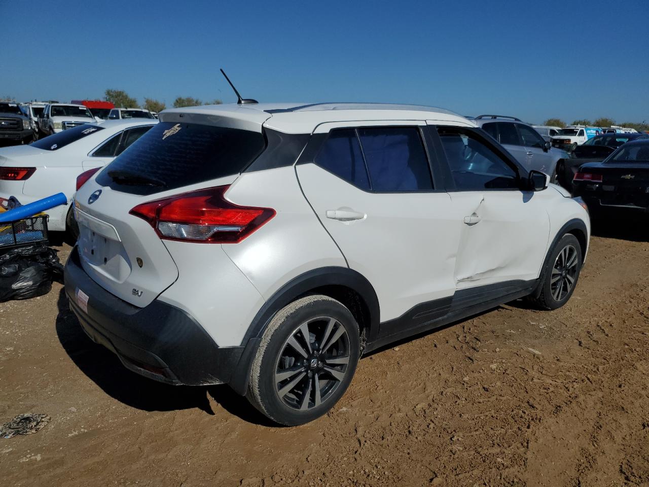 2019 Nissan Kicks VIN 3N1CP5CU8KL505054 Copart auction photo, side damage thumbnail 3