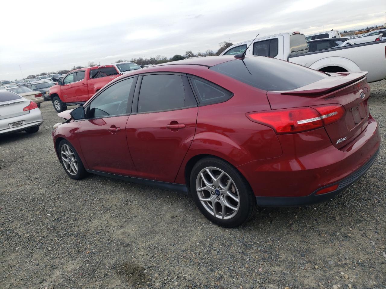 2015 Ford Focus VIN 1FADP3F24FL275651 Copart auction photo, front end damage thumbnail 2