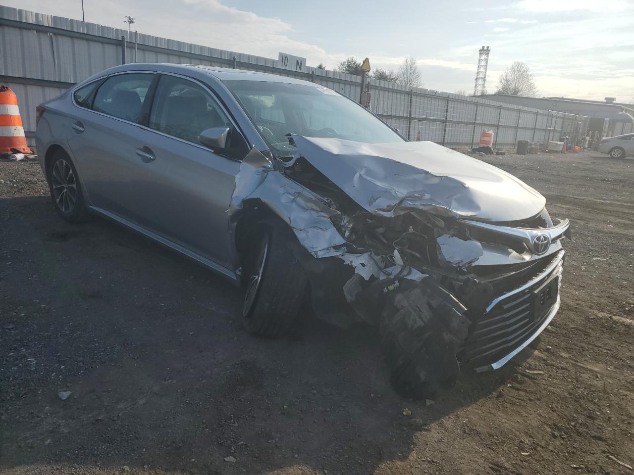 2016 Toyota Avalon VIN 4T1BK1EB4GU228634 Copart auction photo, front end / undercarriage damage thumbnail 4