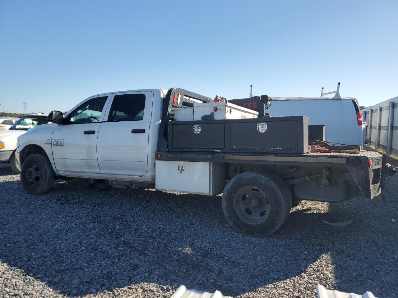 2013 RAM 3500 VIN 3C7WRSCL3DG575294 Copart auction photo, front end / undercarriage damage thumbnail 2