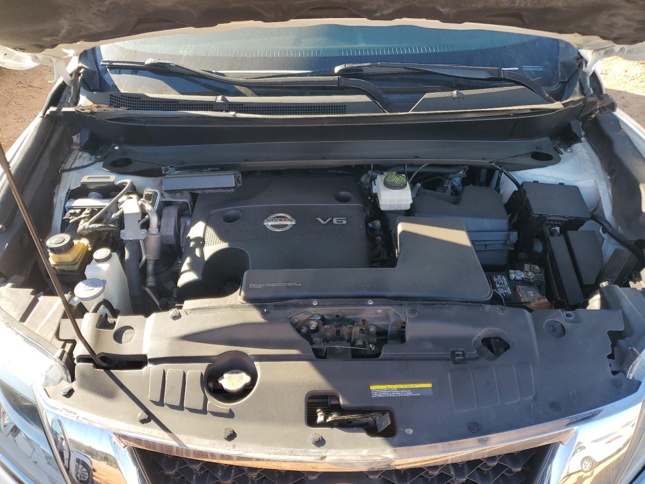 2015 Nissan Pathfinder VIN 5N1AR2MN2FC715201 Copart auction photo, all over damage thumbnail 12