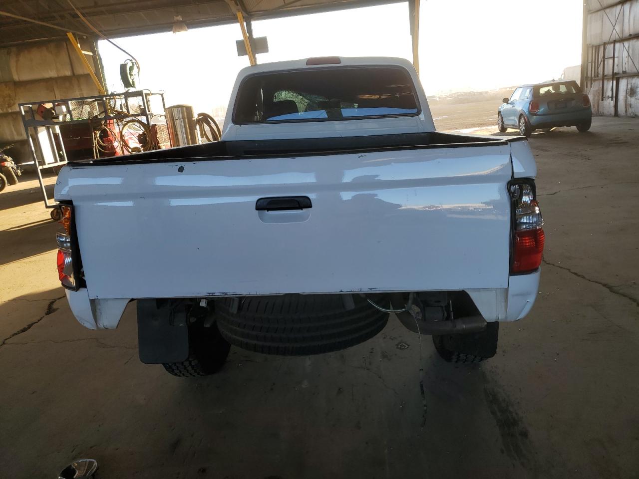 2001 Toyota Tacoma VIN 5TESN92N51Z867600 Copart auction photo, all over damage thumbnail 6