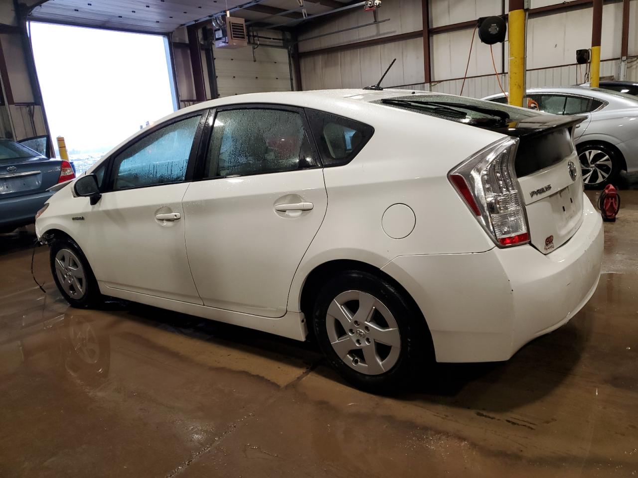 2010 Toyota Prius VIN JTDKN3DU5A0093916 Copart auction photo, front end damage thumbnail 2