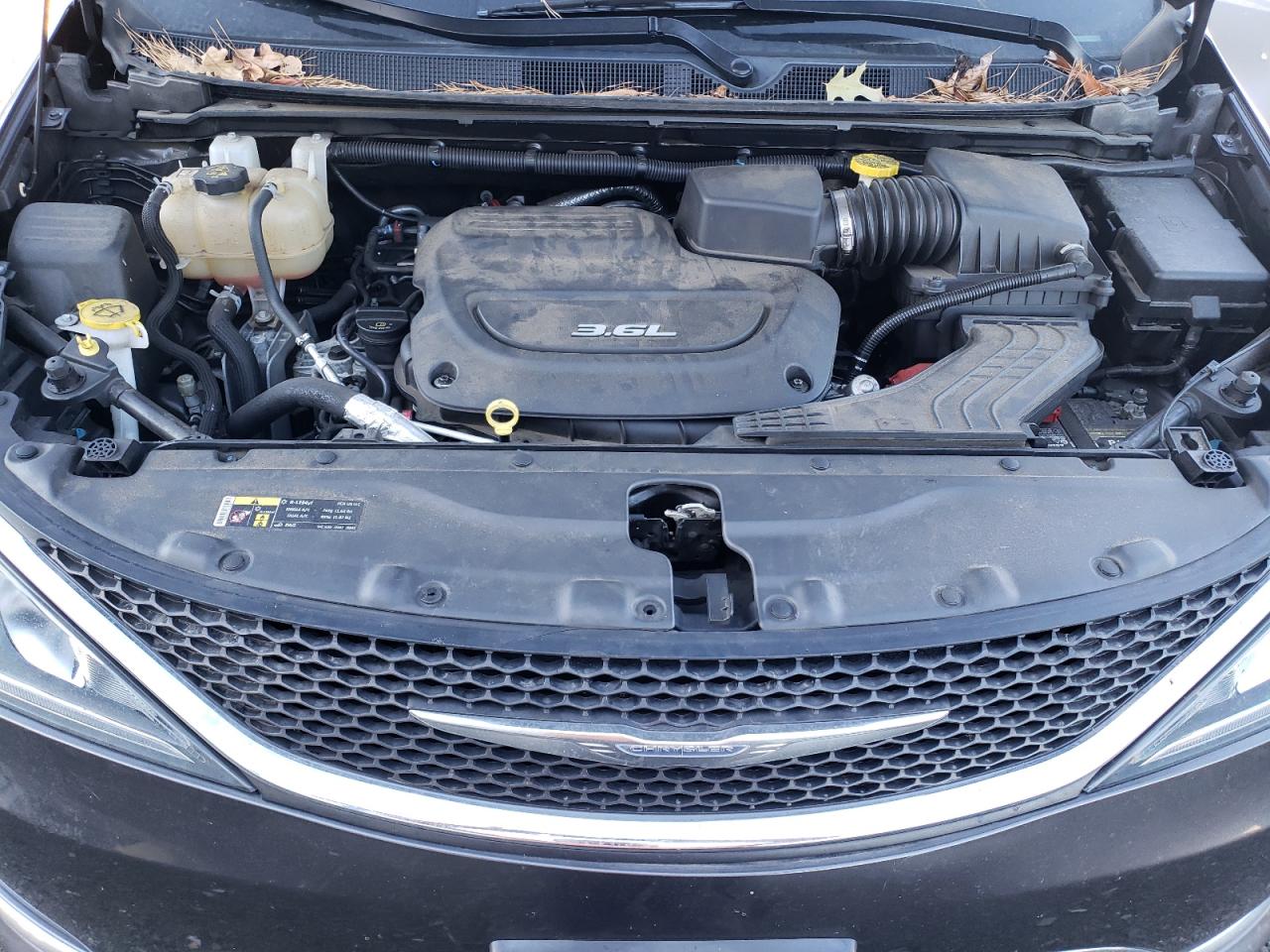 2017 Chrysler Pacifica VIN 2C4RC1EG7HR614488 Copart auction photo, side / rear end damage thumbnail 12