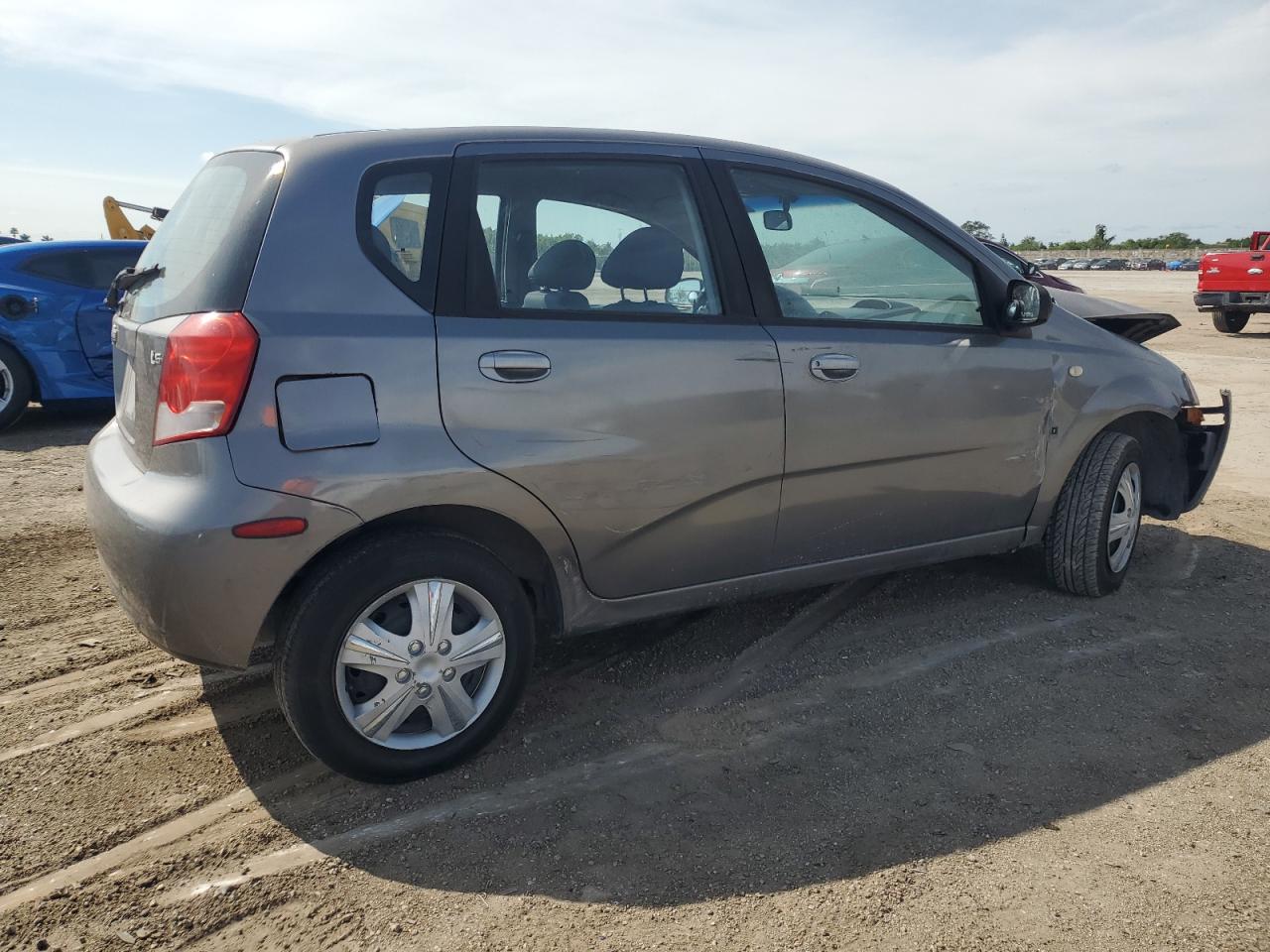 2007 Chevrolet Aveo VIN KL1TD66687B742328 Copart auction photo, all over / mechanical damage thumbnail 3