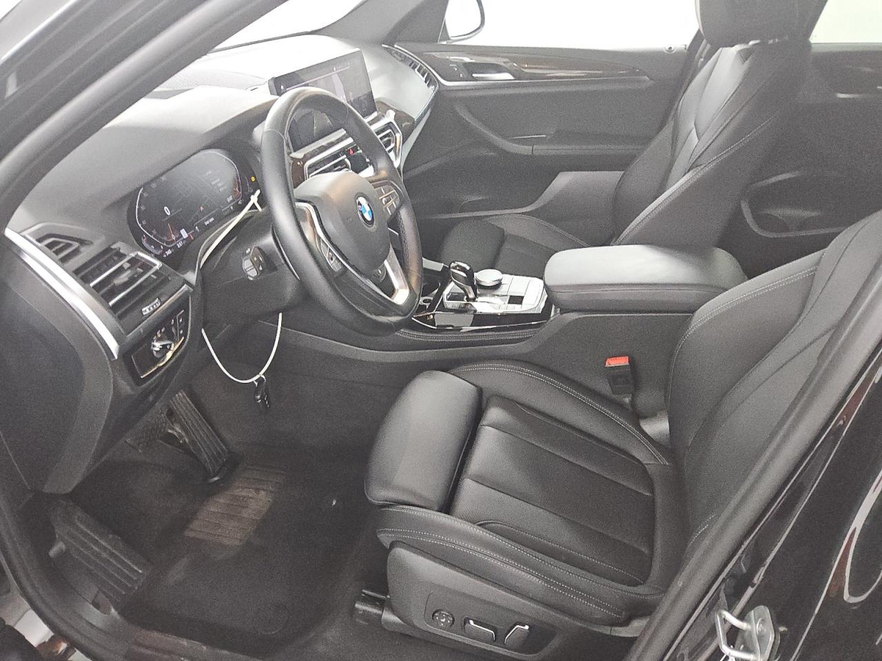 2024 BMW X4 VIN 5UX33DT04R9W14970 Copart auction photo, front end damage thumbnail 7