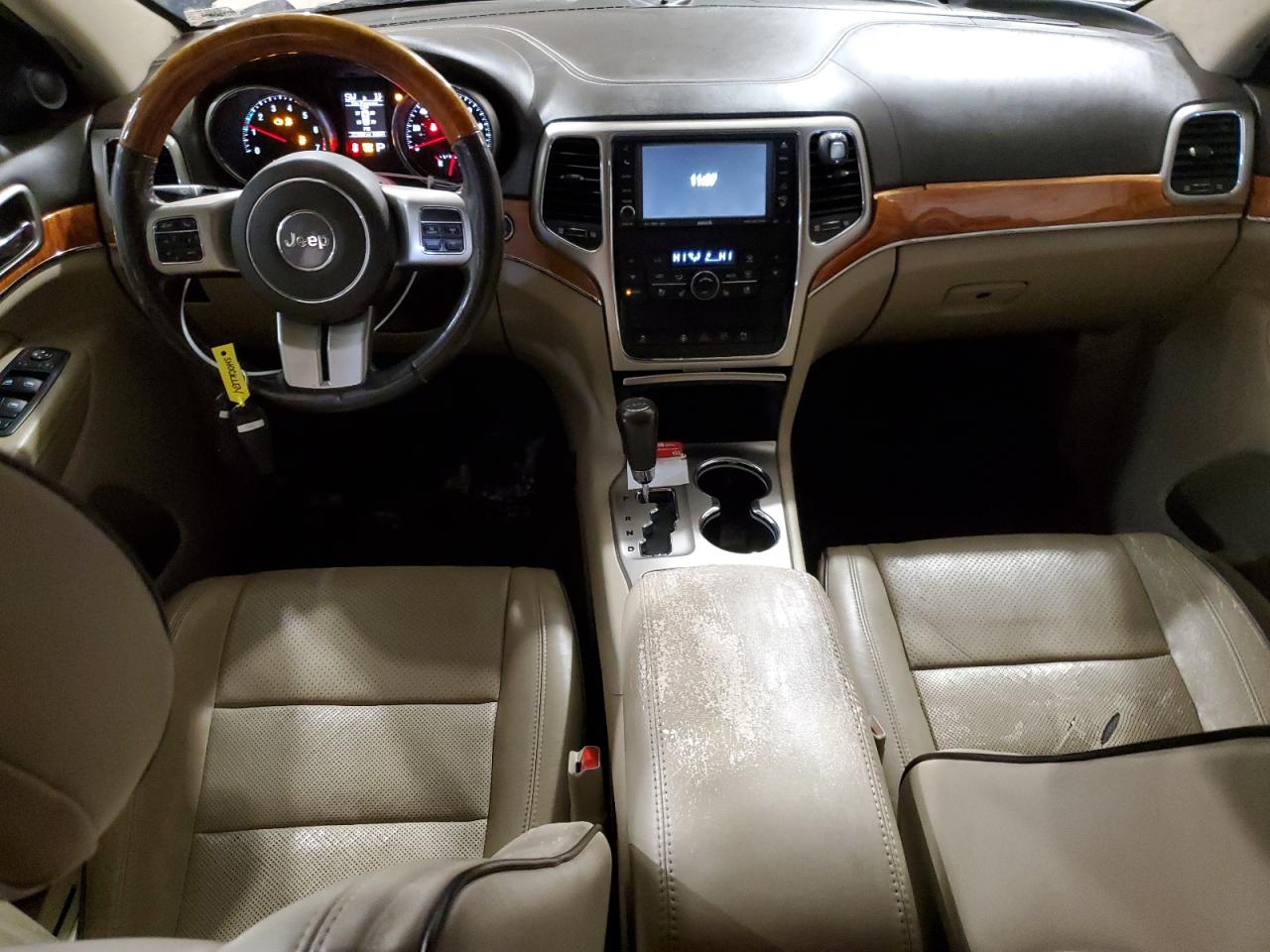 2011 Jeep Grand Cherokee VIN 1J4RR6GG8BC598031 Copart auction photo, front end / minor dent/scratches damage thumbnail 8
