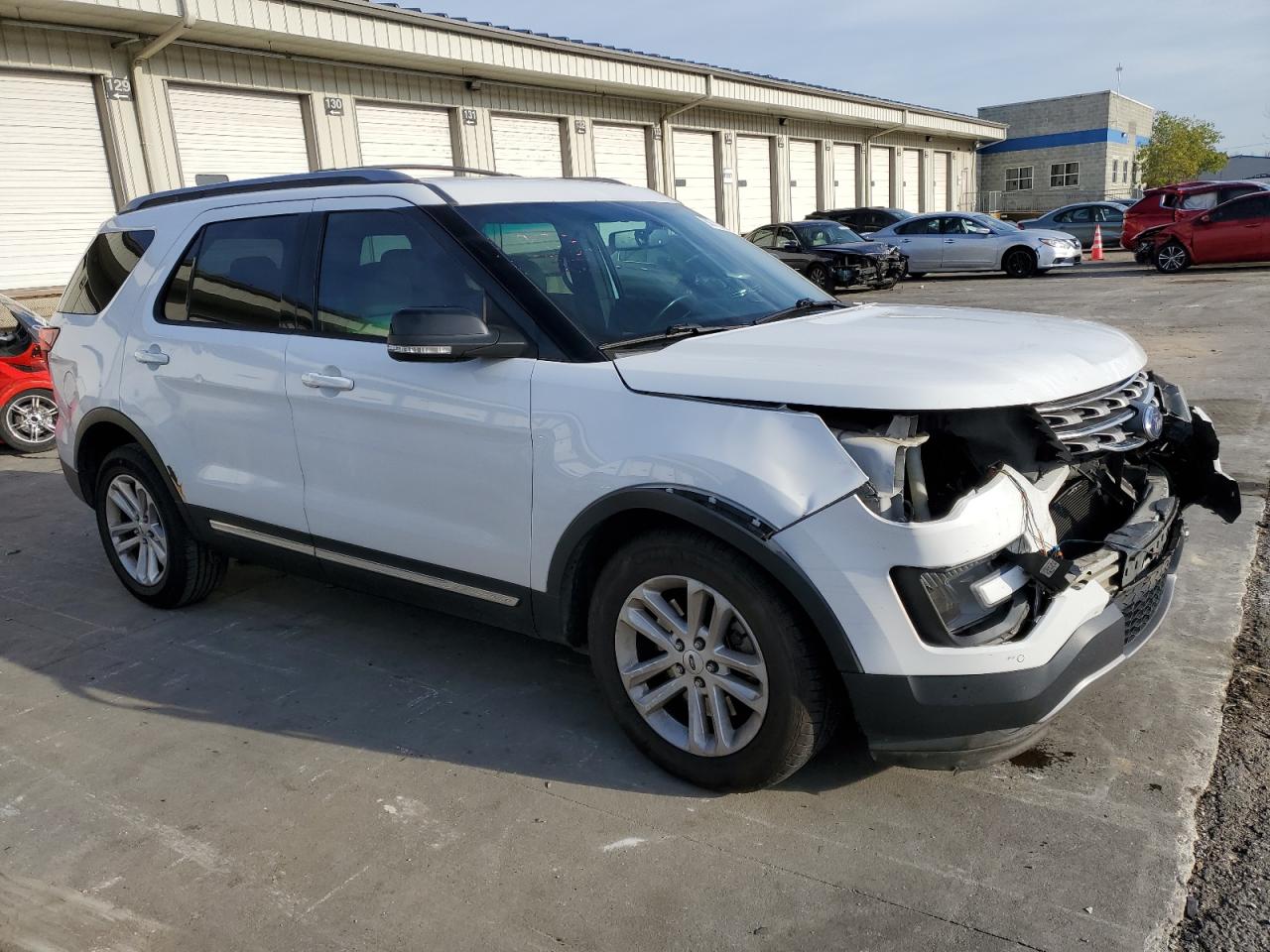 2017 Ford Explorer VIN 1FM5K7DH2HGB79889 Copart auction photo, front end damage thumbnail 4