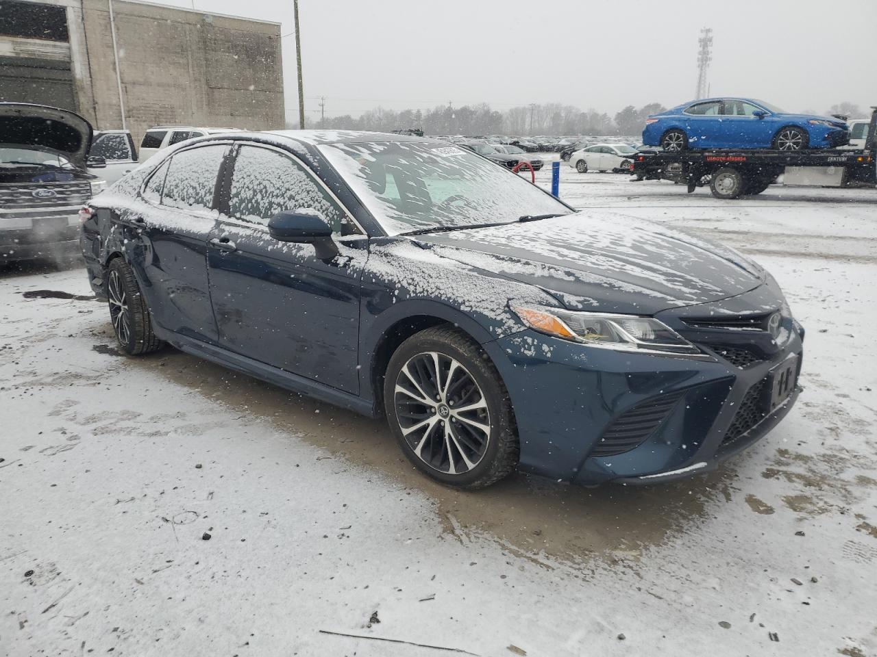 2018 Toyota Camry VIN 4T1B11HK8JU654817 Copart auction photo, rear end / side damage thumbnail 4