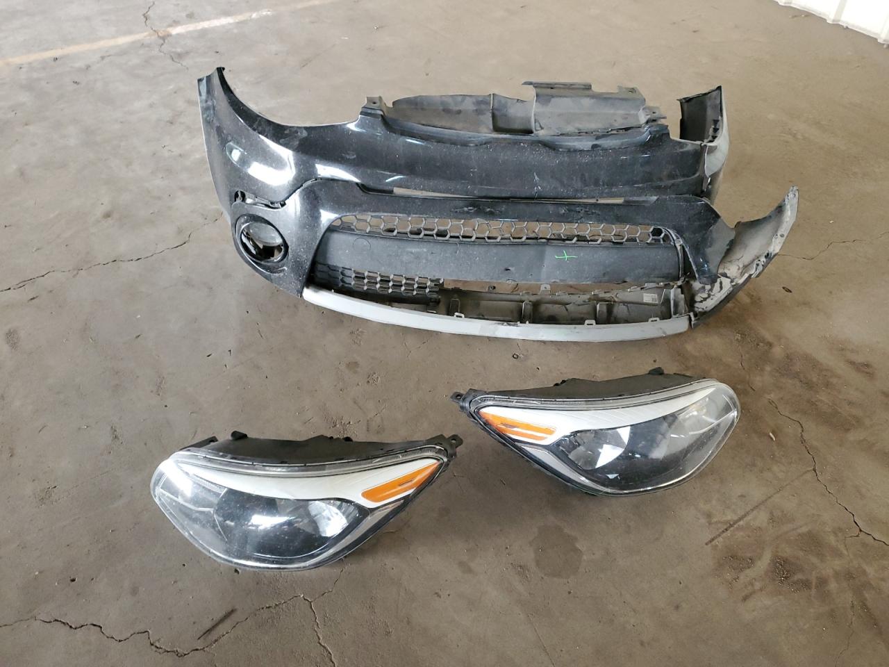 2019 KIA Soul VIN KNDJP3A56K7665197 Copart auction photo, front end damage thumbnail 12
