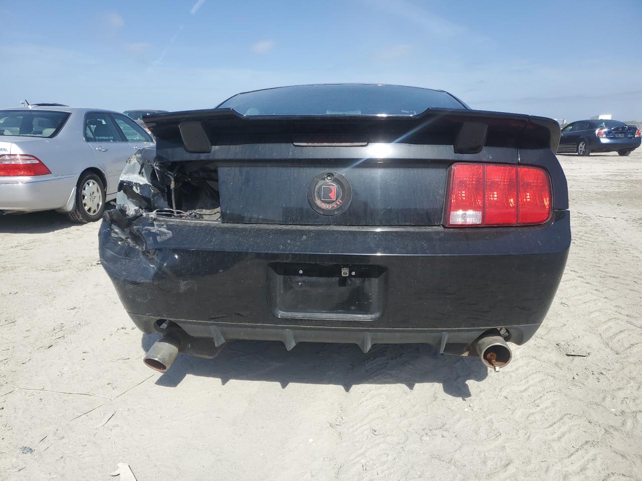 2006 Ford Mustang VIN 1ZVFT80N765134668 Copart auction photo, rear end / minor dent/scratches damage thumbnail 6