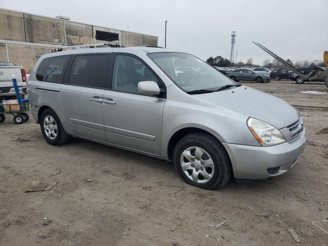 2010 KIA Sedona VIN KNDMG4C30A6343349 Copart auction photo, rear end / minor dent/scratches damage thumbnail 4
