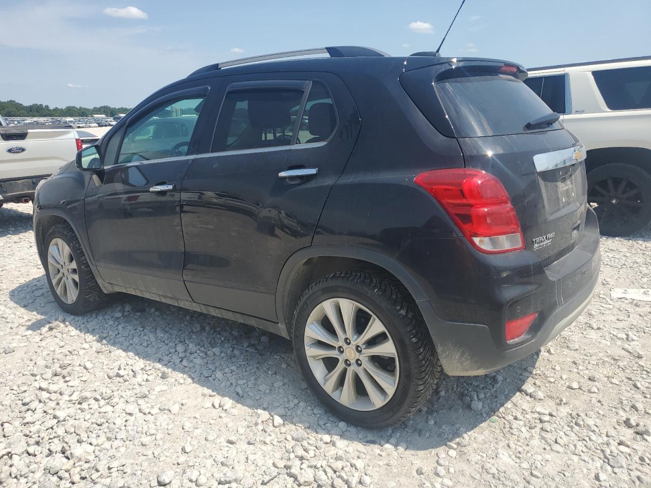 2018 Chevrolet Trax VIN 3GNCJRSB1JL254762 Copart auction photo, front end damage thumbnail 2