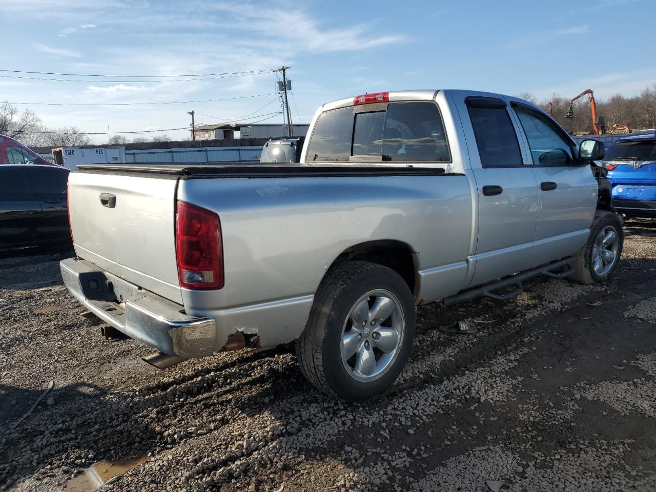 2004 Dodge RAM VIN 1D7HU18D74S546752 Copart auction photo, front end damage thumbnail 3