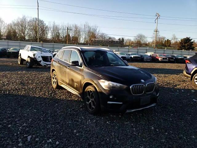 2016 BMW X1 VIN WBXHT3C37G5E49194 Copart auction photo, side damage thumbnail 11