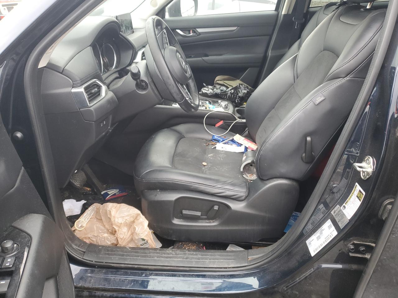 2018 Mazda CX-5 VIN JM3KFBCM7J0333323 Copart auction photo, biohazard/chemical damage thumbnail 7